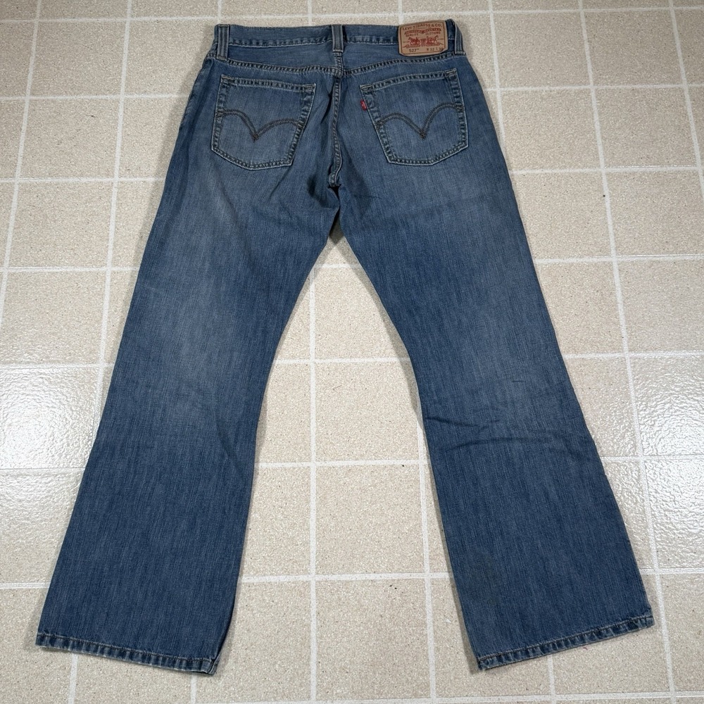 Vintage Levis 527 Jeans Mens 32x30 Blue Boot Cut Slim Low Rise Denim Pants Y2K
